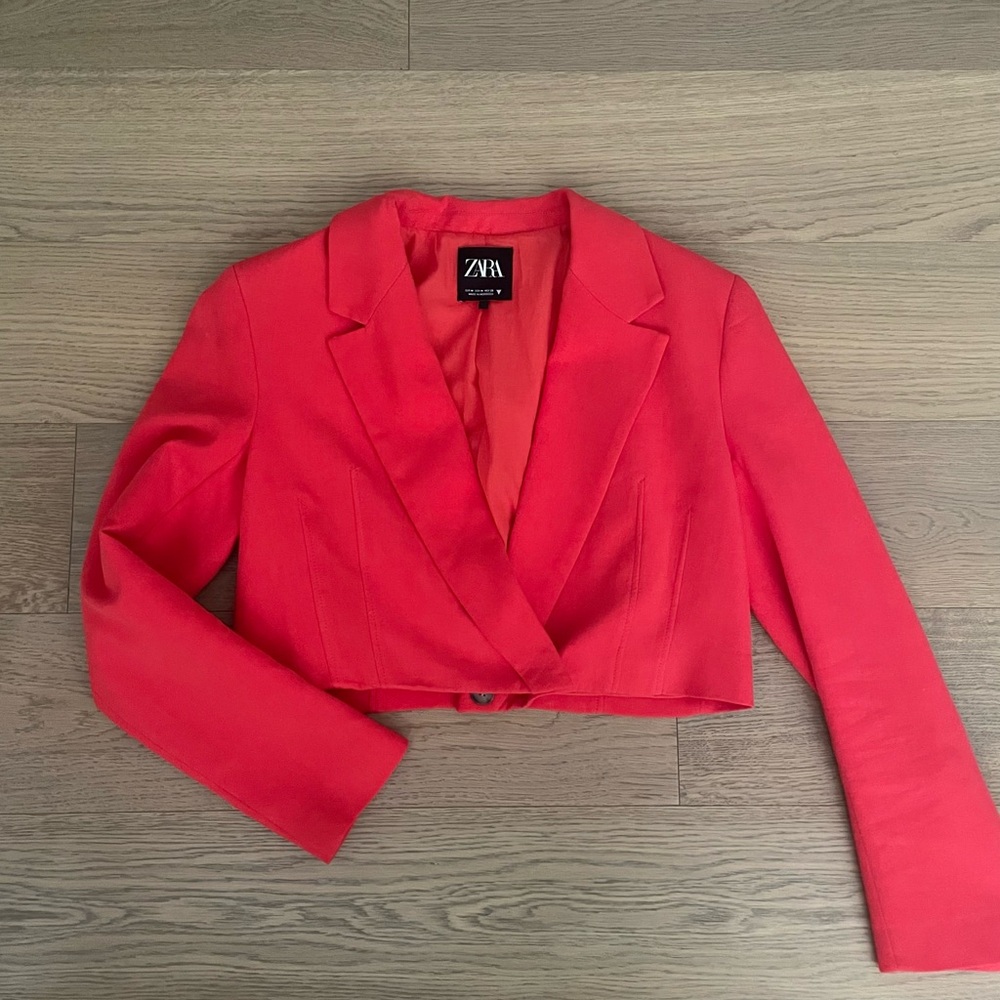 Zara Women's Bold Red Suit Jacket